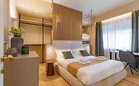 Cipro Vatican Luxury Escape